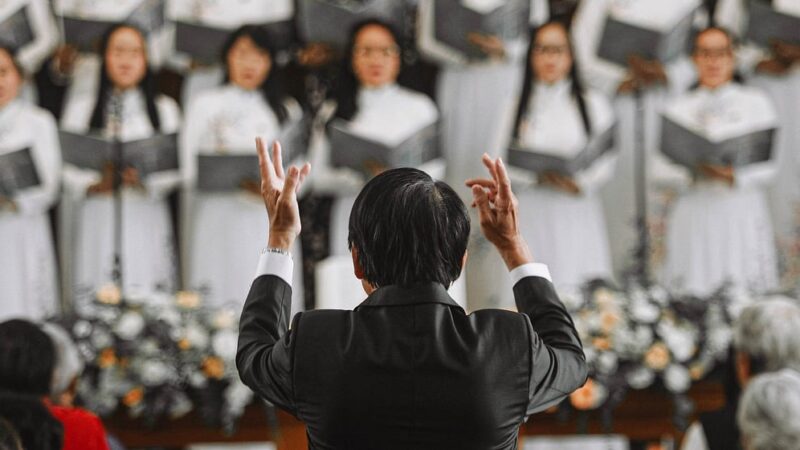 Image by Khoa Lê from Pixabay