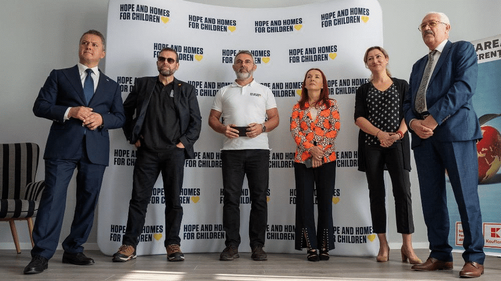 Hope and Homes Romania Team